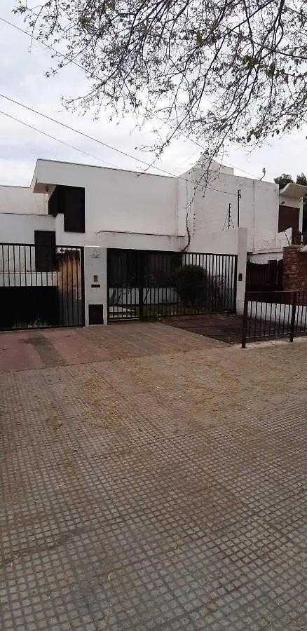 Homestay Hostel La Flor Mendoza